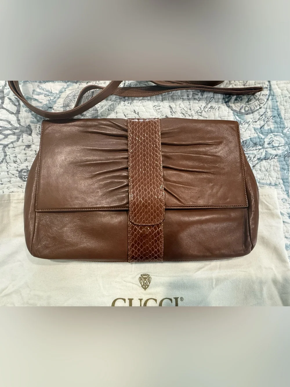 Vintage Gucci Cognac Brown Leather Crossbody Clutch with Textured Strap